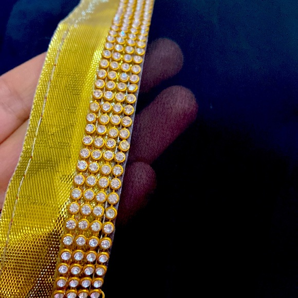 Sleek chic party wear black saree with golden lace on all sides - Picture 6 of 8